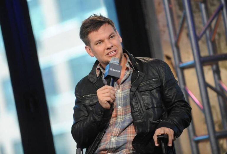 Theo Von Age, Net Worth, Height, Dad, Mom, Girlfriend And More - age, height, girl friend, wife, networth, wiki, biography